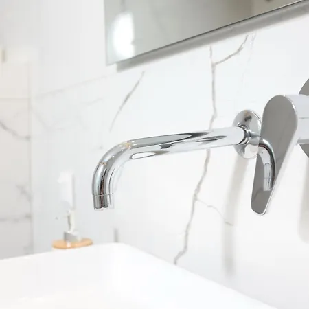 Lefko ハニオティス