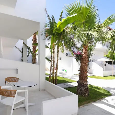 Lefko Apart-hotel *