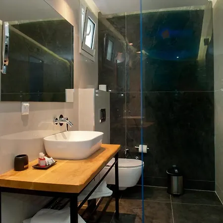 Lefko Aparthotel Hanioti