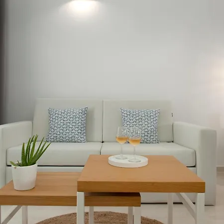 Lefko Apartmanhotel Hanióti