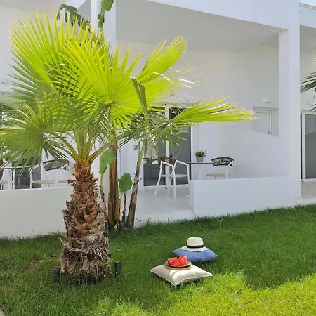 Apartmanhotel Lefko *