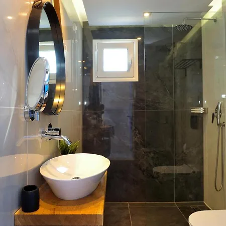 Aparthotel Lefko Hanioti