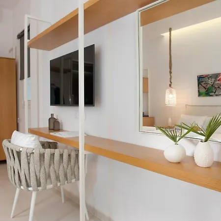 Lefko Ξενοδοχείο με διαμερίσματα 4*