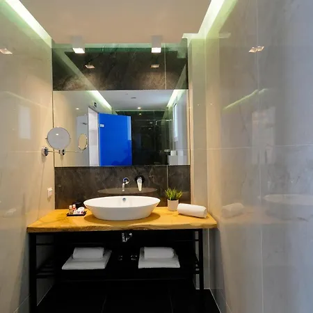 Aparthotel Lefko