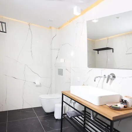 Ξενοδοχείο με διαμερίσματα Lefko