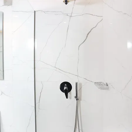 Lefko Aparthotel 4*