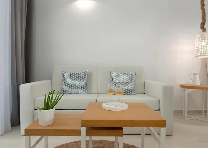 Lefko Aparthotel Chanioti